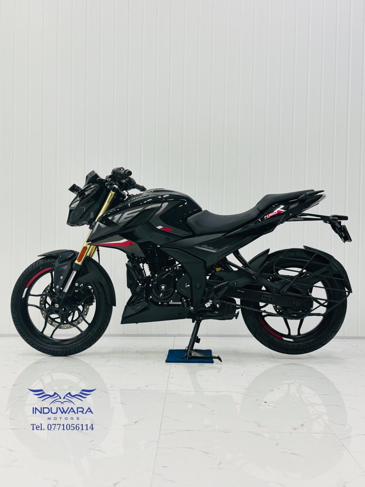 Bajaj Pulsar N160